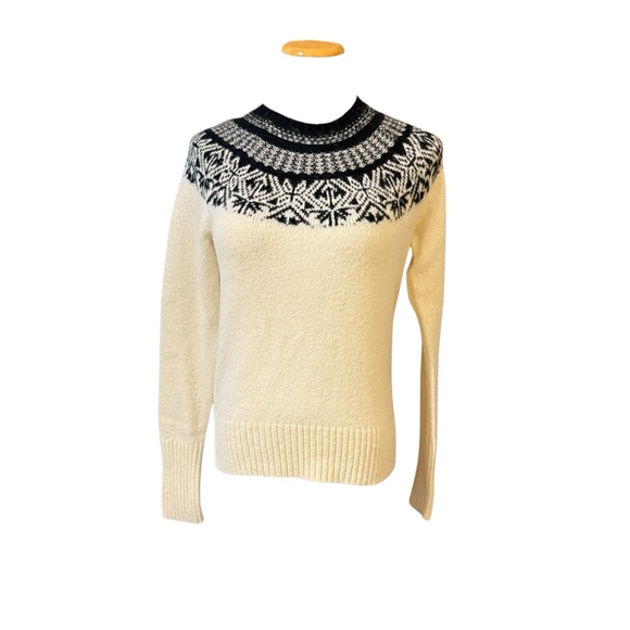 Vineyard Vines Fair Isle Black and Cream Wool Blend Women's Sweater - Picture 2 of 8